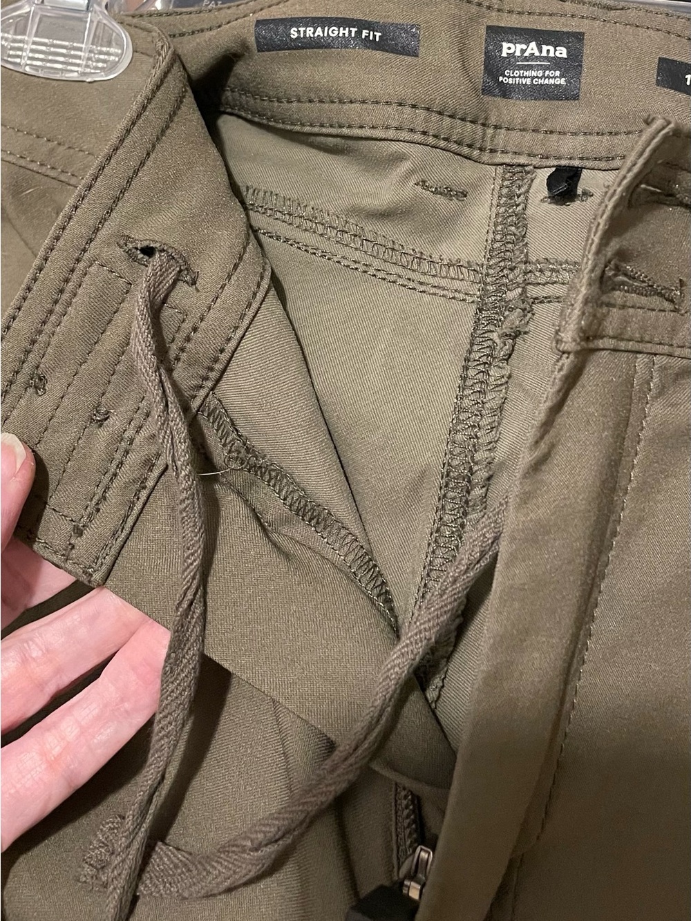 NWOT!! Prana Women's 14TL Halle 2 Straight Leg Pants in Olive - Picture 4 of 7